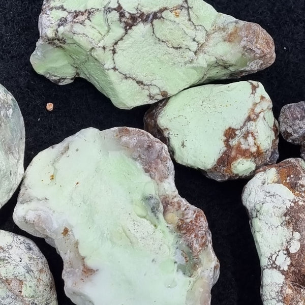 Lime magnesite rough.  LMR 101