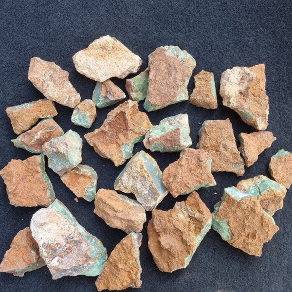 Chrysoprase rough.  CHR 175