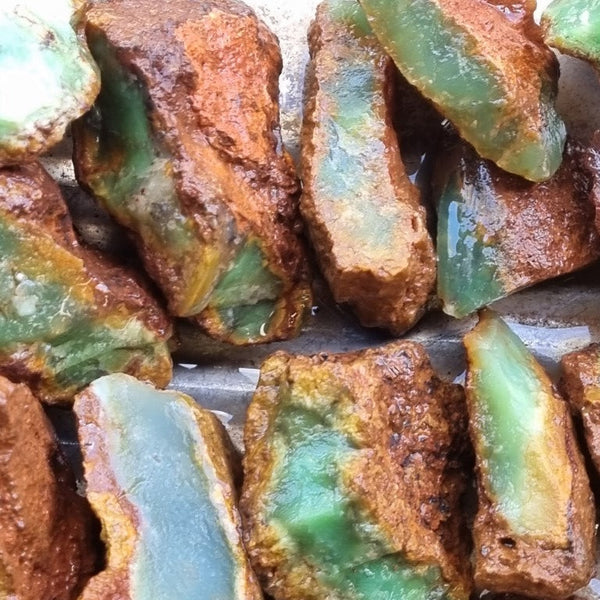 Chrysoprase rough.  CHR 175