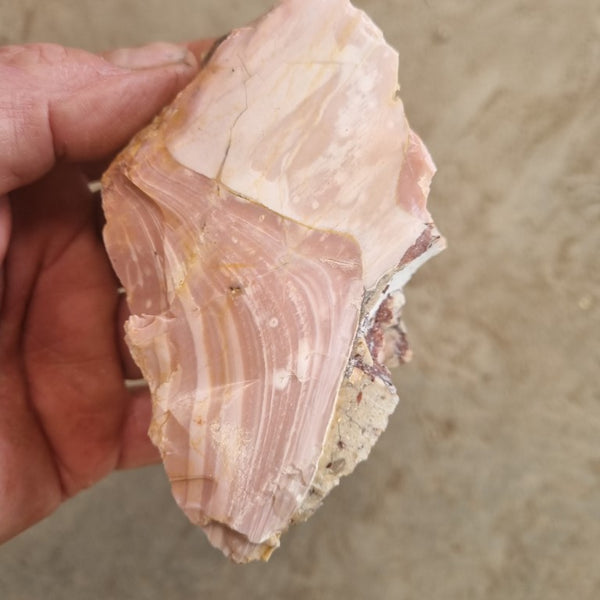 Rough  Pink Opal POR161