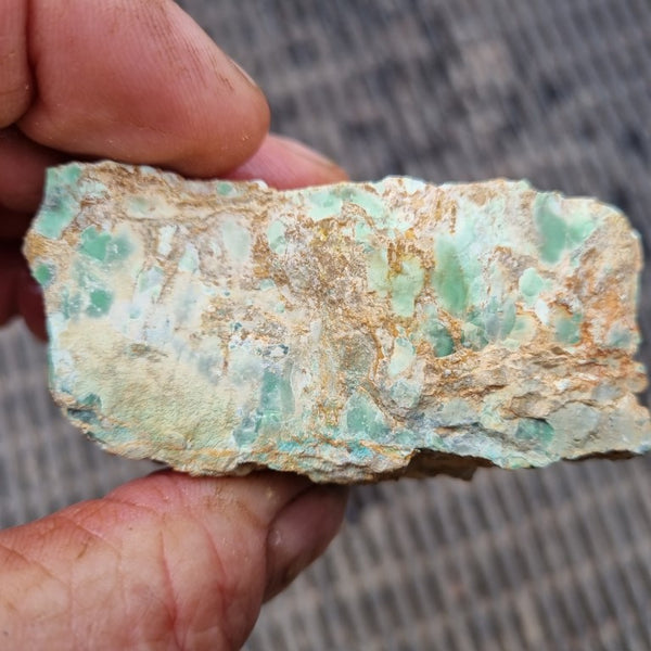 Variscite rough. VR495