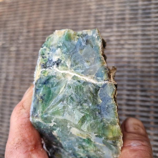 Green Opal  rough.  GOR 107