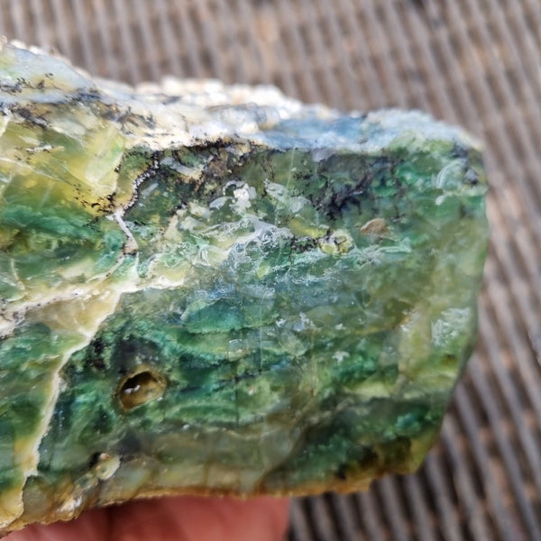 Green Opal  rough.  GOR 107