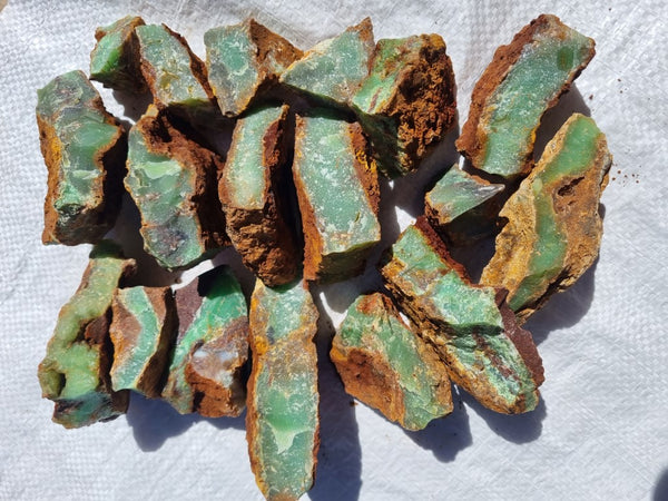 Chrysoprase rough.  CHR 178