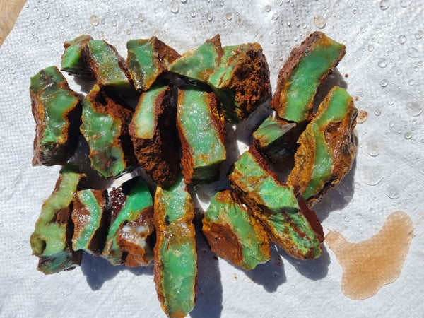 Chrysoprase rough.  CHR 178