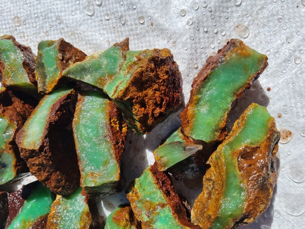 Chrysoprase rough.  CHR 178