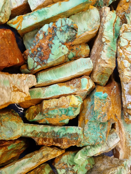 Variscite rough. VR532 (Wholesale lot, will qualify for 20% discount at checkout.)