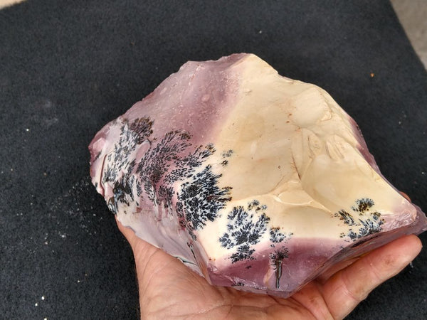 Dendritic Lilac Mookaite rough.  MKR 173