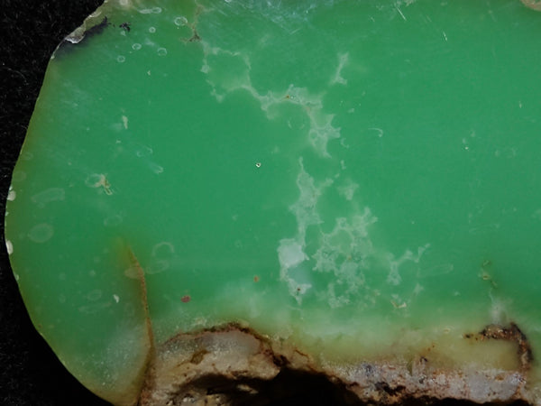 Polished Chrysoprase slab CH390