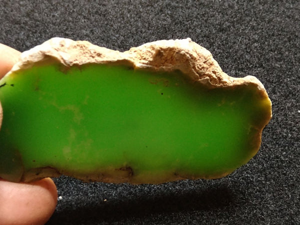 Polished Chrysoprase slab CH390